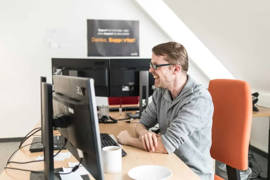 Roberto macht IT Support bei pcvisit